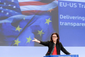 Picture: European Commission http://ec.europa.eu/avservices/photo/photoDetails.cfm?sitelang=en&ref=027178#0 